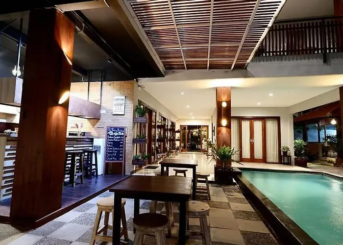 Hotel The Paving 3*