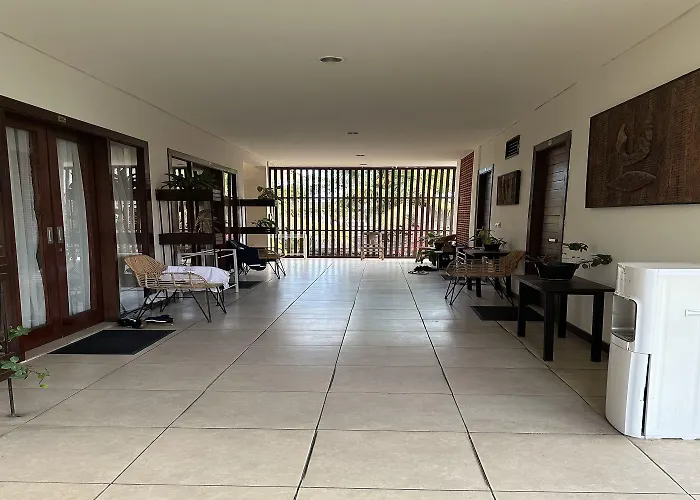 Hotel The Paving Canggu